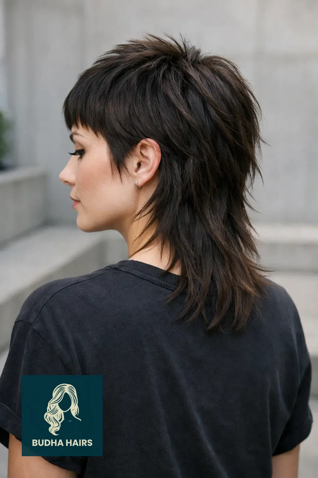 30 Realistic Shaggy Mullet Haircuts Styles for Women (2026) 3 Edgy Micro-Bangs Shaggy Mullet