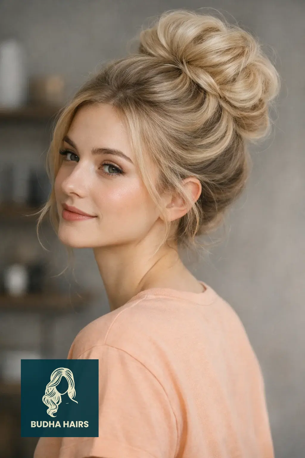 30 Cute Hairstyles: The Ultimate Guide for a Style Refresh 18 The Sculptural "Cloud" Bun